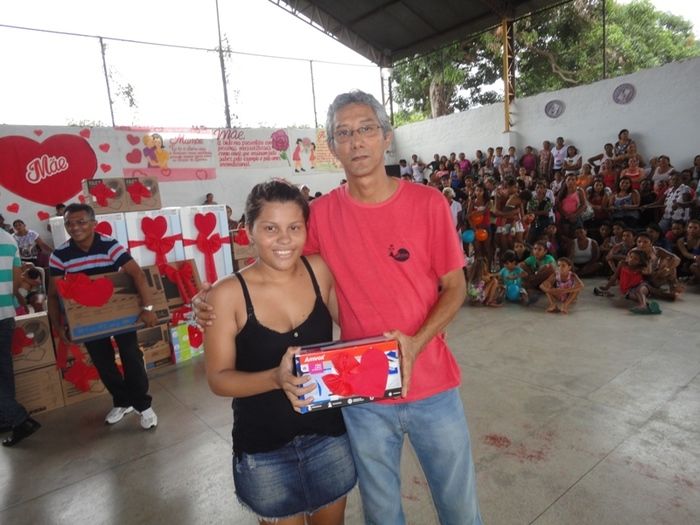 Multidão comparece à festa de homenagens às mães em N. S. dos Remédios - Imagem 72
