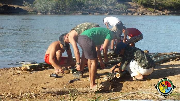 Ambientalistas aventureiros descem o rio Parnaíba em uma Jangada de Bambu - Imagem 21