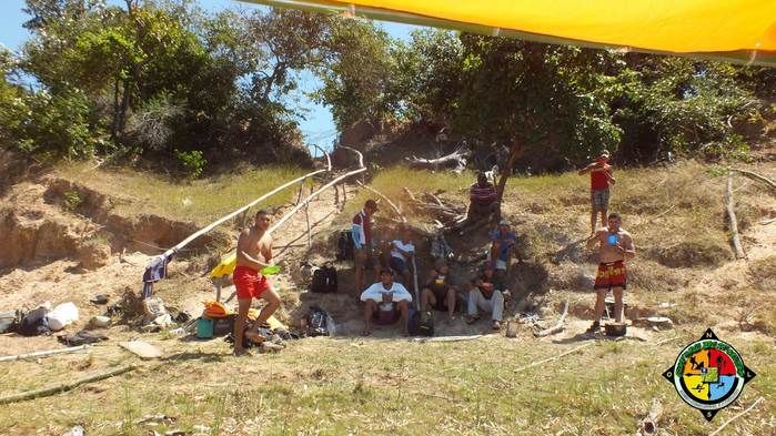 Ambientalistas aventureiros descem o rio Parnaíba em uma Jangada de Bambu - Imagem 36