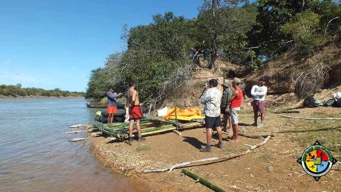 Ambientalistas aventureiros descem o rio Parnaíba em uma Jangada de Bambu - Imagem 24