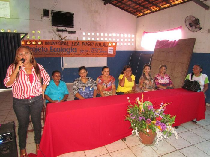 Escola municipal apresenta “Projeto meio ambiente e reciclagem” - Imagem 15