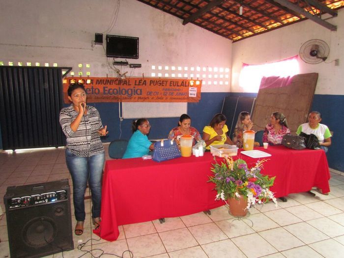 Escola municipal apresenta “Projeto meio ambiente e reciclagem” - Imagem 17