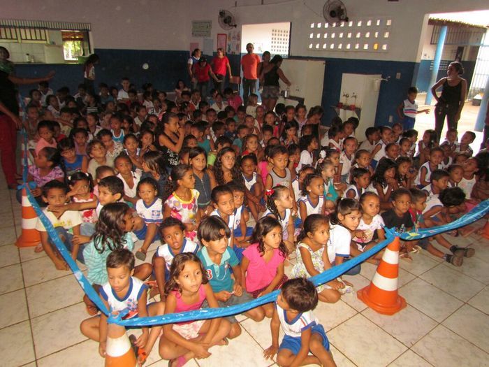 Escola municipal apresenta “Projeto meio ambiente e reciclagem” - Imagem 38
