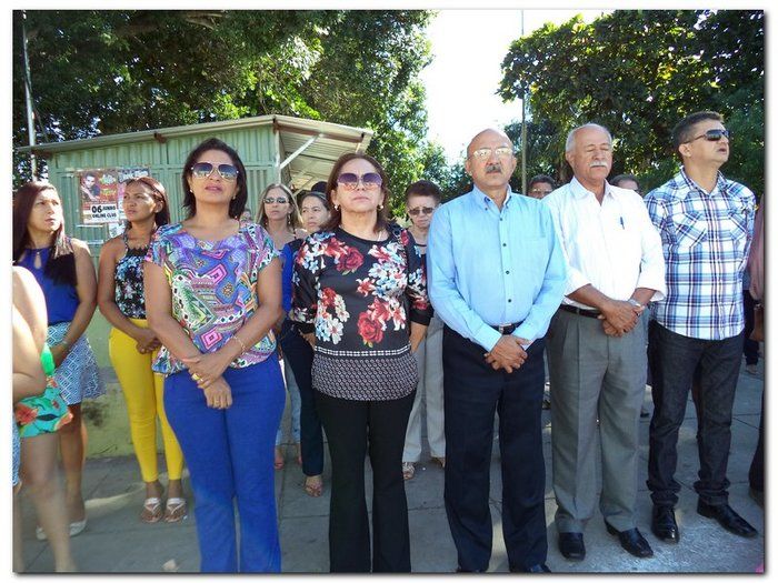 Dr. Moura inaugura 13 obras por ocasião do aniversário da Cidade - Imagem 15