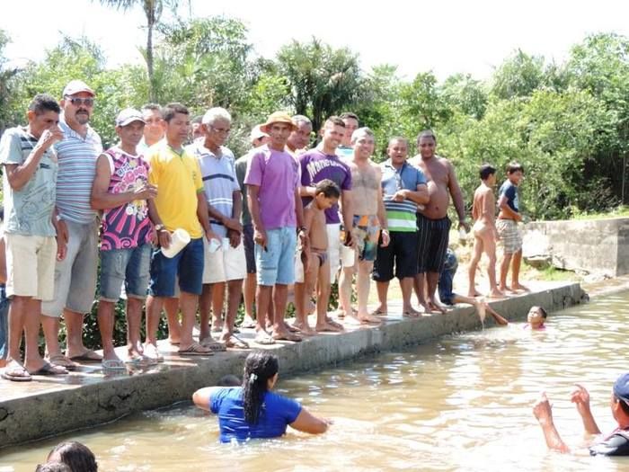 Após recuperação de Barragem moradores ofereceram uma farta recepção ao Prefeito Edílson Capote - Imagem 14