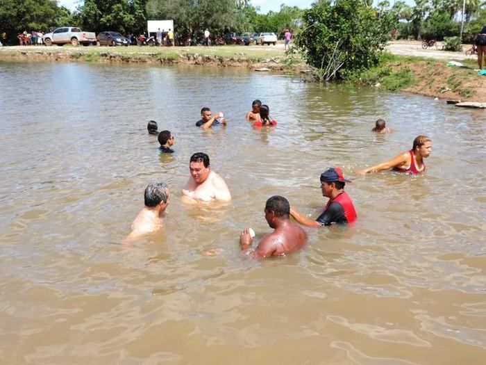 Após recuperação de Barragem moradores ofereceram uma farta recepção ao Prefeito Edílson Capote - Imagem 7