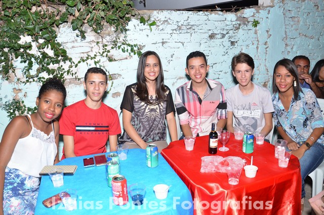 Sábado Romântico Reuniu Casais Apaixonados  - Imagem 29