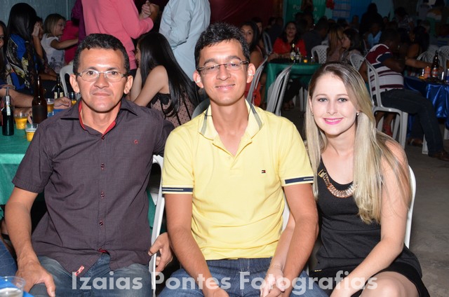 Sábado Romântico Reuniu Casais Apaixonados  - Imagem 42