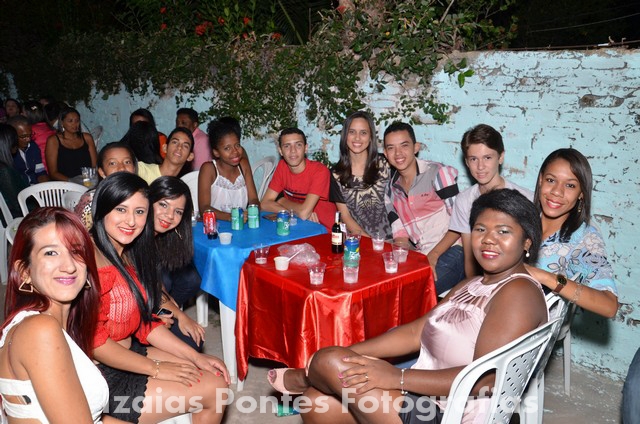 Sábado Romântico Reuniu Casais Apaixonados  - Imagem 32