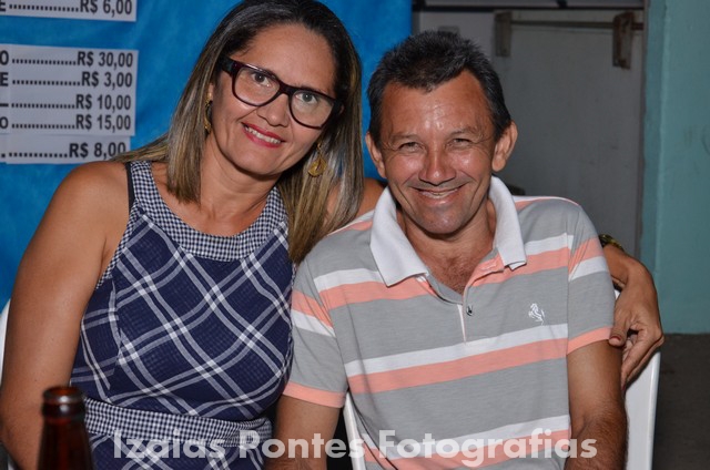 Sábado Romântico Reuniu Casais Apaixonados  - Imagem 9