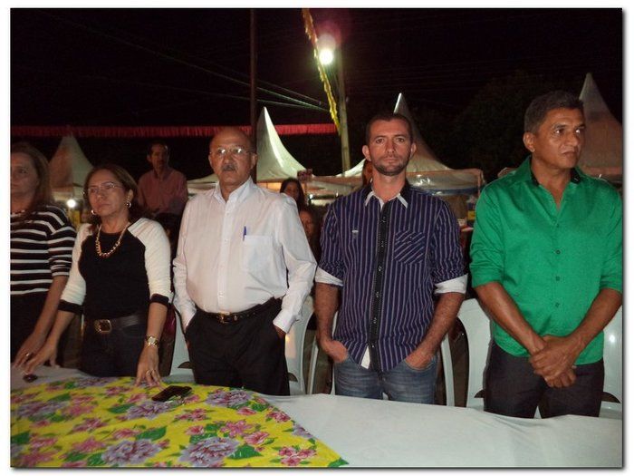 Dr. Moura presenteia população com obra nos 61 anos de Inhuma - Imagem 13