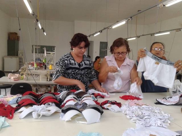 Primeira-dama Edneida Fortes vista Centro de Produção - Imagem 3