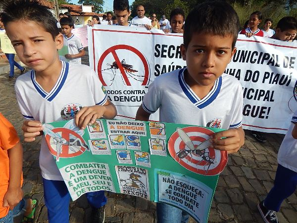 Caminhada contra Dengue e Chicungunya em Lagoinha - Imagem 17