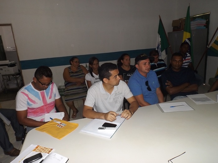 Prefeito Delano Parente realizou reunião com os secretários e assessores para definir “Prefeitura Itinerante”  - Imagem 3