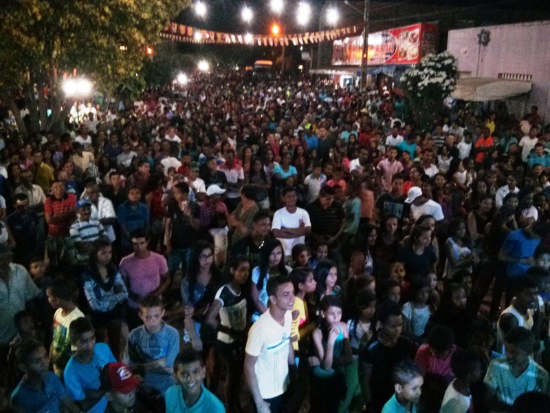 Supermercado sorteou um carro 0 km neste sábado dia 30/05/15 em Redenção do Gurguéia 