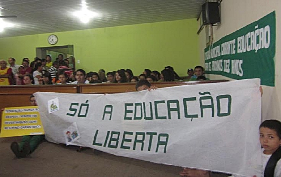 Legislativo aprova Plano Municipal de Educação