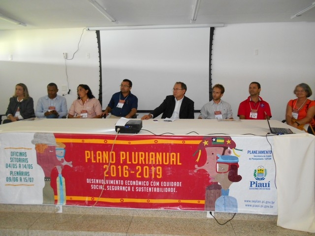 Comitiva da Cidade de Ipiranga Participa da Elaboração do Plano Plurianual 2016-2019 - Imagem 4