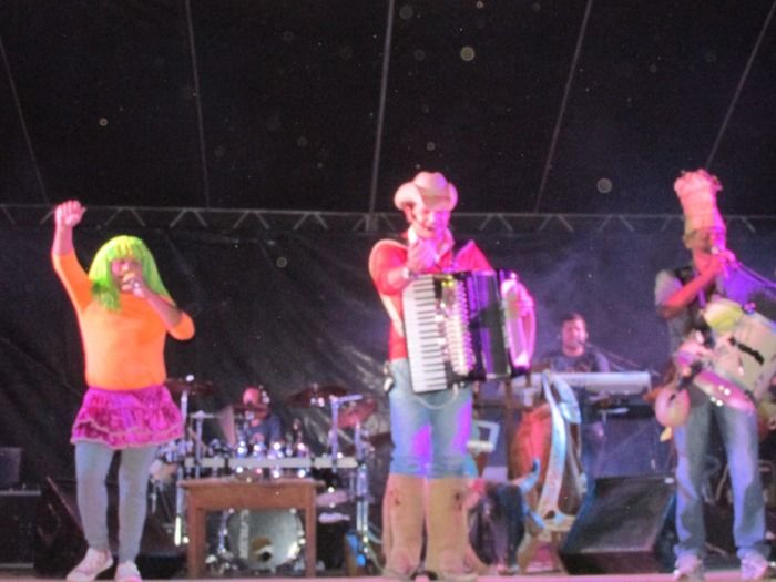 Banda XENHENHEM Encerra os Festejos de Tamboril com Seus Melhores Sucessos - Imagem 9