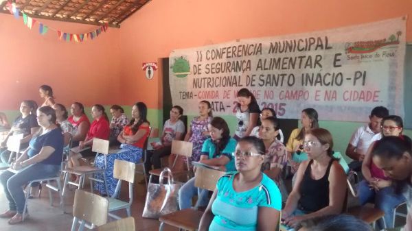 Secretaria municipal de educação e a secretaria municipal de saúde realizaram IIº conferência municipal de segurança alimentar   - Imagem 11