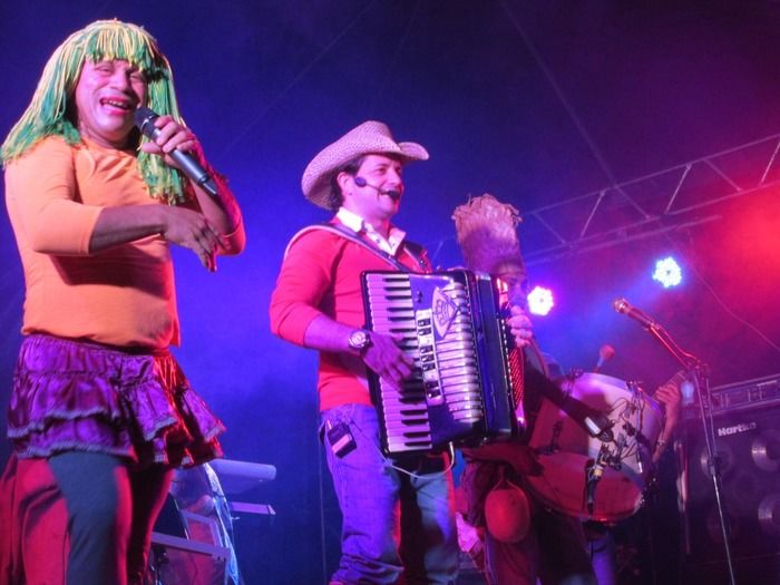 Banda XENHENHEM Encerra os Festejos de Tamboril com Seus Melhores Sucessos - Imagem 18