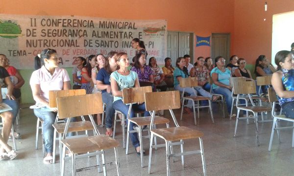 Secretaria municipal de educação e a secretaria municipal de saúde realizaram IIº conferência municipal de segurança alimentar   - Imagem 5