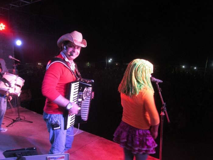 Banda XENHENHEM Encerra os Festejos de Tamboril com Seus Melhores Sucessos - Imagem 30