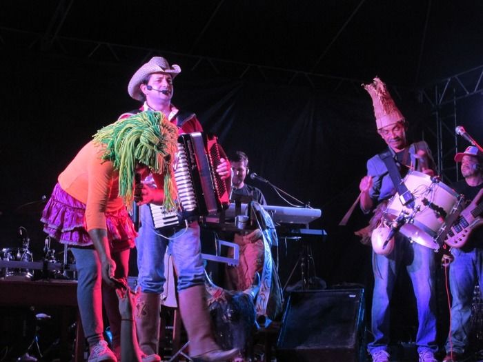 Banda XENHENHEM Encerra os Festejos de Tamboril com Seus Melhores Sucessos - Imagem 21