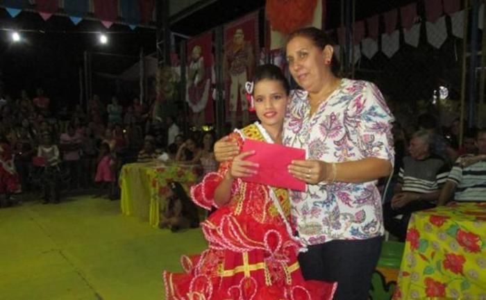 Resumo do 1º dia do XIX festival junino da cidade de N. S. dos Remédios - Imagem 6