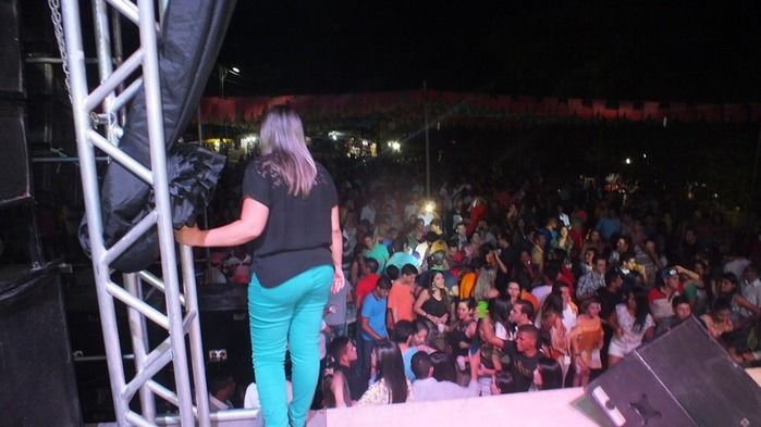 Tá bombando o 29º Festejos Juninos do bairro Codó em Dom Expedito Lopes - Imagem 64