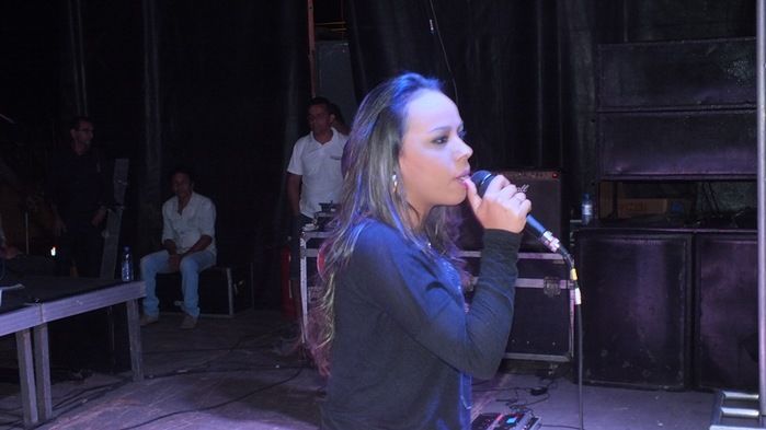 Tá bombando o 29º Festejos Juninos do bairro Codó em Dom Expedito Lopes - Imagem 24