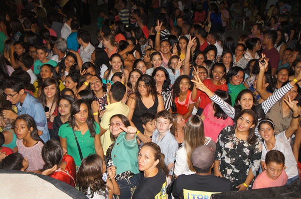 Um show que marco o extremo sul do Piauí  - Imagem 6