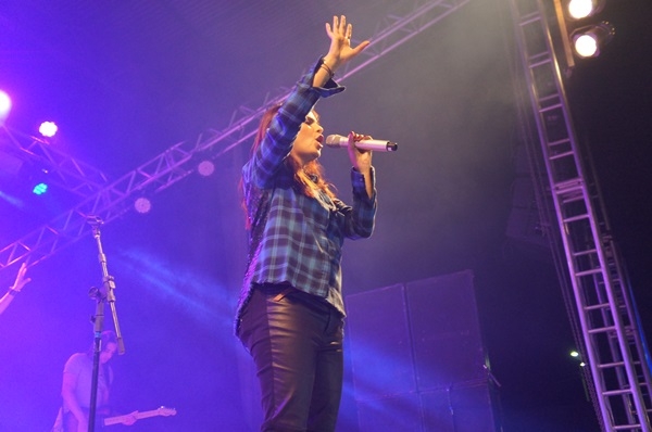 Um show que marco o extremo sul do Piauí  - Imagem 95