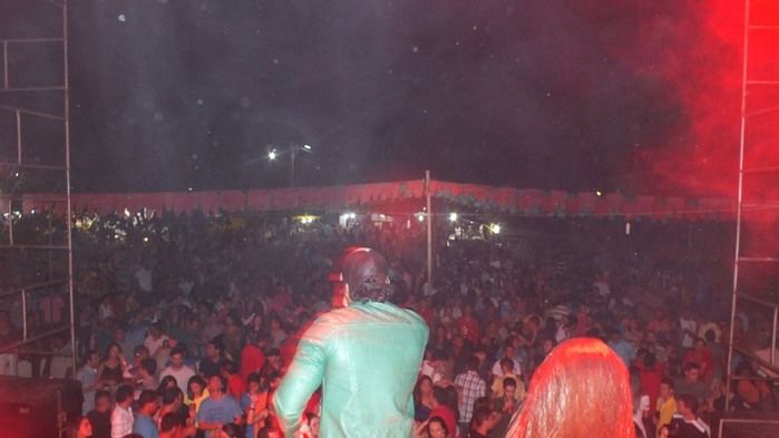 Tá bombando o 29º Festejos Juninos do bairro Codó em Dom Expedito Lopes - Imagem 58