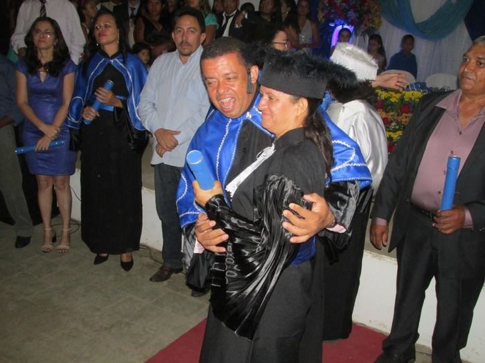 Confira a entrega de Canudos na Formatura da Turma de Pedagogia em Agricolândia - Imagem 4