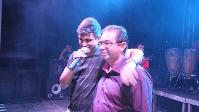 Centenas de pessoas prestigiaram   o  segundo dia dos  festejos do bairro Codó em Dom Expedito Lopes - Imagem 88