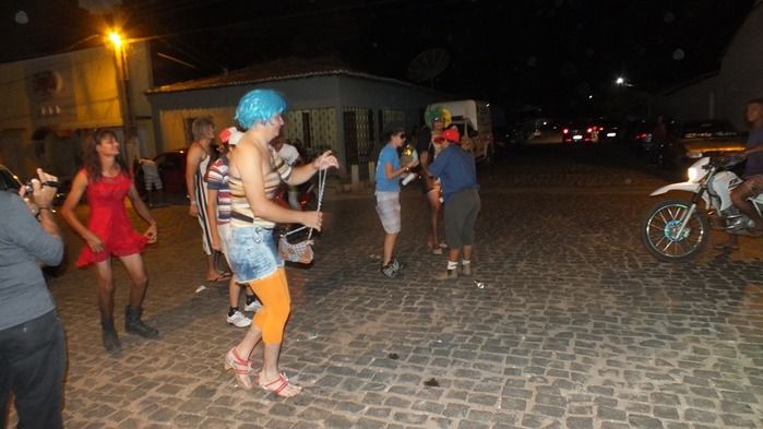Centenas de pessoas prestigiaram   o  segundo dia dos  festejos do bairro Codó em Dom Expedito Lopes - Imagem 21
