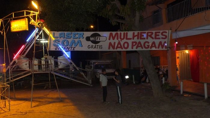 Centenas de pessoas prestigiaram   o  segundo dia dos  festejos do bairro Codó em Dom Expedito Lopes - Imagem 8