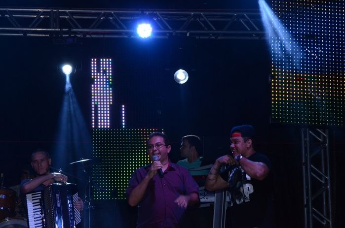 Centenas de pessoas prestigiaram   o  segundo dia dos  festejos do bairro Codó em Dom Expedito Lopes - Imagem 219