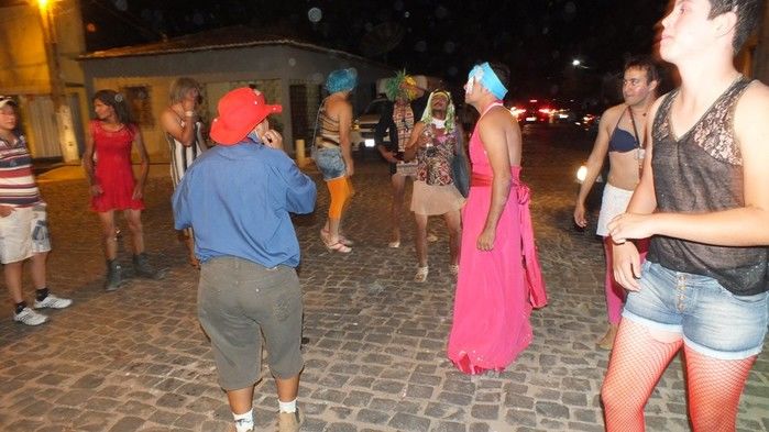 Centenas de pessoas prestigiaram   o  segundo dia dos  festejos do bairro Codó em Dom Expedito Lopes - Imagem 16