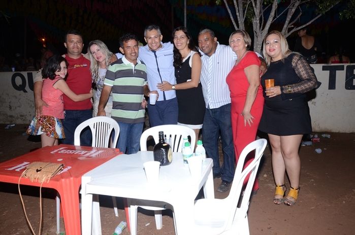 Centenas de pessoas prestigiaram   o  segundo dia dos  festejos do bairro Codó em Dom Expedito Lopes - Imagem 233