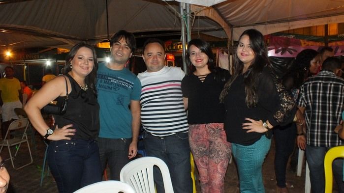 Centenas de pessoas prestigiaram   o  segundo dia dos  festejos do bairro Codó em Dom Expedito Lopes - Imagem 127