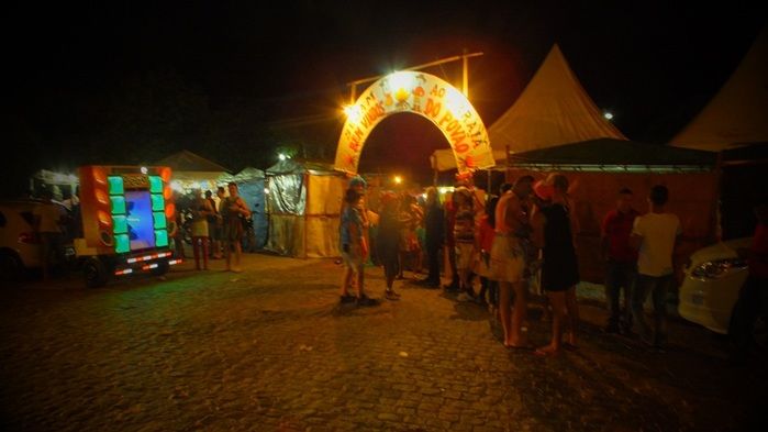 Centenas de pessoas prestigiaram   o  segundo dia dos  festejos do bairro Codó em Dom Expedito Lopes - Imagem 29