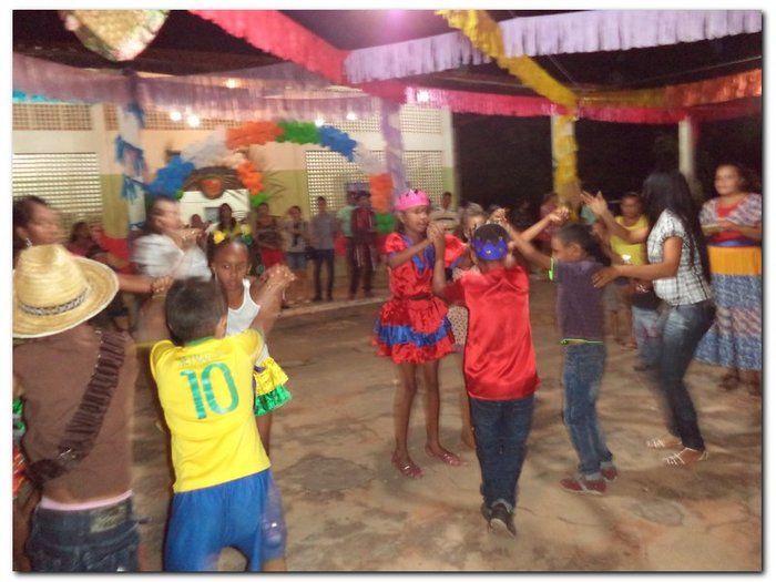 SEMTAC realiza festa junina para os Idosos e com os jovens do serviço de convivência e fortalecimento de vínculo - Imagem 36