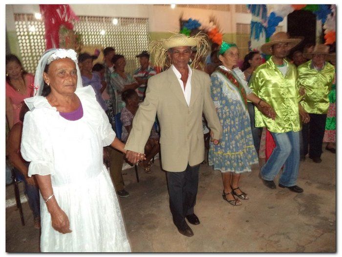 SEMTAC realiza festa junina para os Idosos e com os jovens do serviço de convivência e fortalecimento de vínculo - Imagem 18