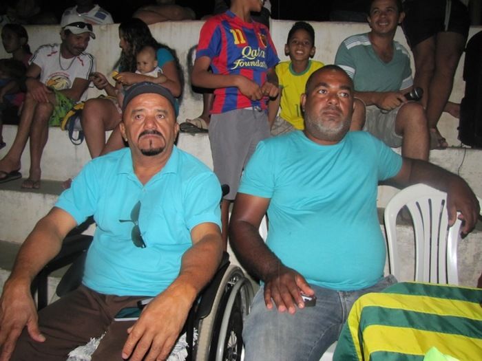 Vereador Zé de Caindinha idealiza e executa projeto de futsal / veteranos para homenagear ex-atletas  - Imagem 6