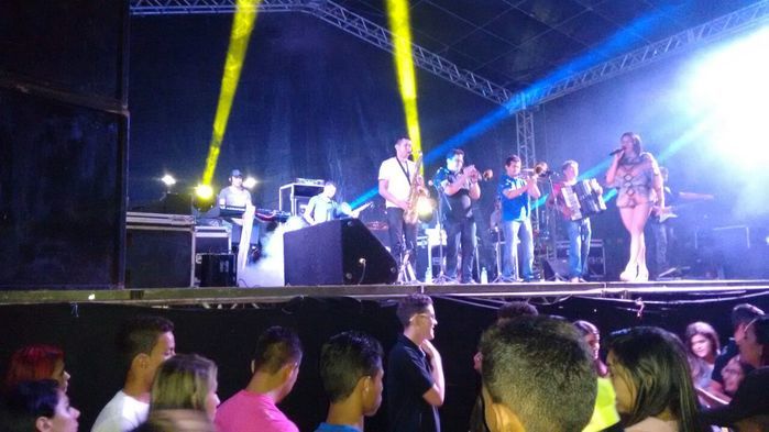 CHAGUINHA & DESEJO MUSICAL FECHARAM COM CHAVE DE OURO OS FESTEJOS DE SÃO PEDRO EM BOA HORA - Imagem 11