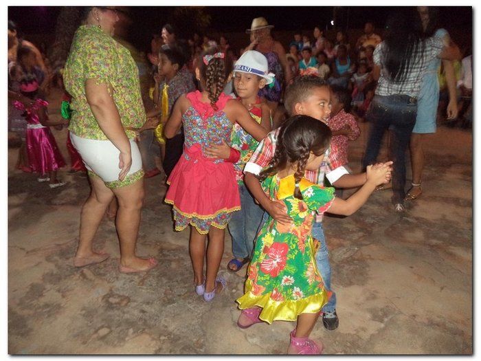 SEMTAC realiza festa junina para os Idosos e com os jovens do serviço de convivência e fortalecimento de vínculo - Imagem 15