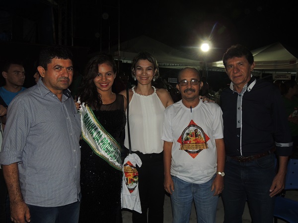                          Feira da agricultura familiar alcança êxito impressionante - Imagem 20