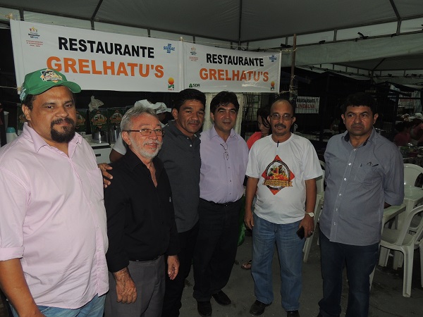                          Feira da agricultura familiar alcança êxito impressionante - Imagem 11