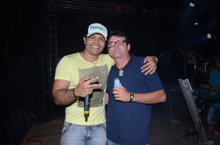 'Muita animação', na última noite de shows do São João do bairro Codó em Dom Expedito Lopes - Imagem 15